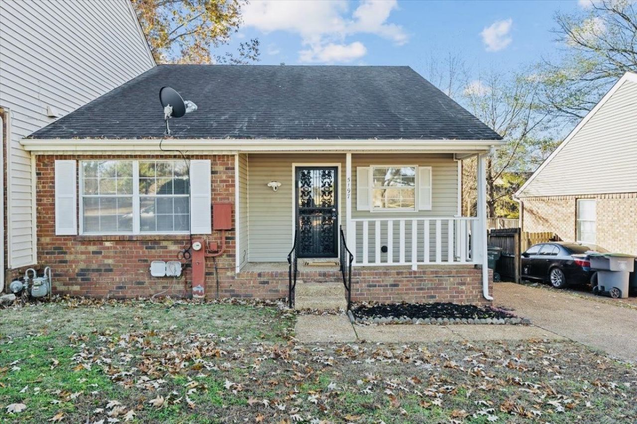 5197 KIMBARK WOODS DR Memphis, TN 38134