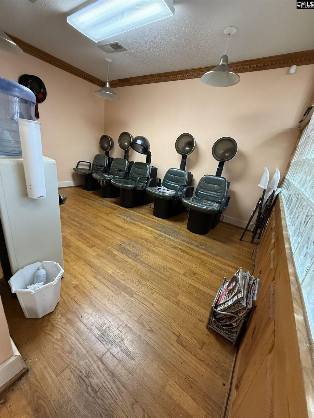 1750 Decker Boulevard Photo 22