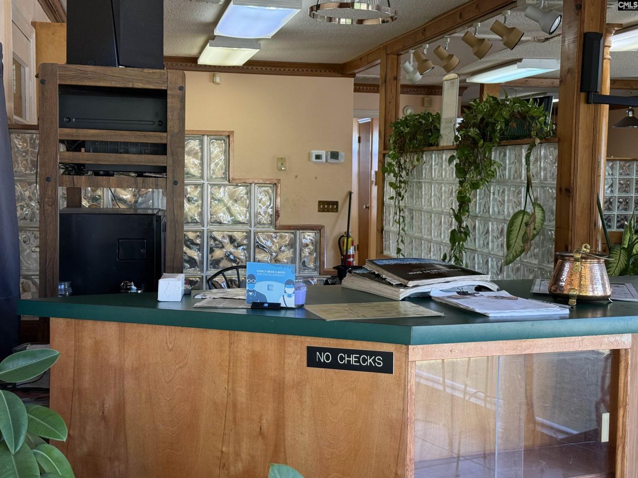 1750 Decker Boulevard Photo 26