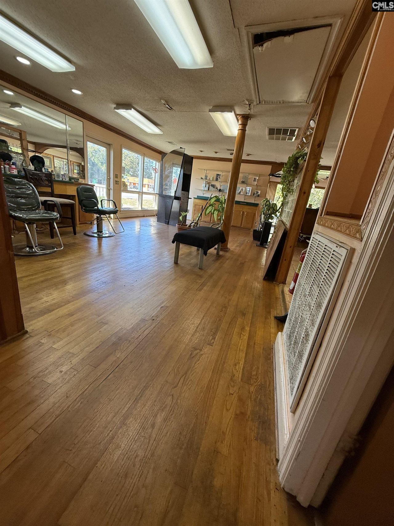 1750 Decker Boulevard Photo 31