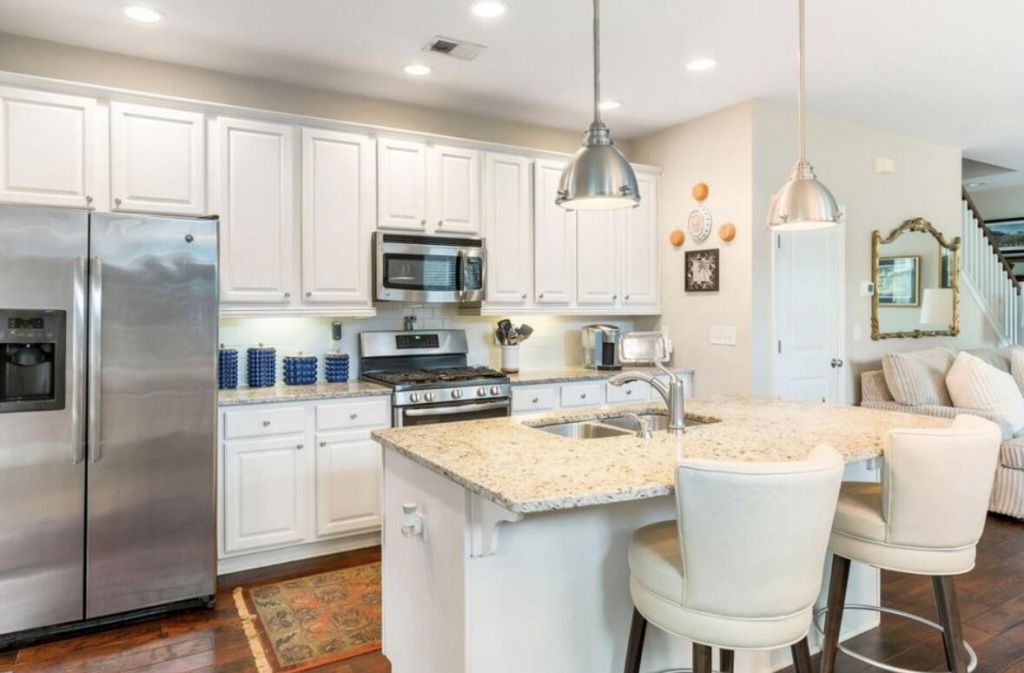 1065 Ashley Gardens Blvd Boulevard Photo 6