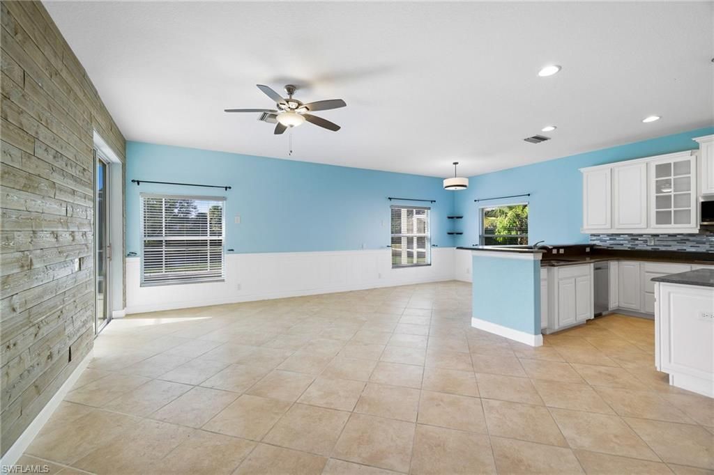 2201 Cape Heather Cir, Cape Coral, FL 33991 Photo