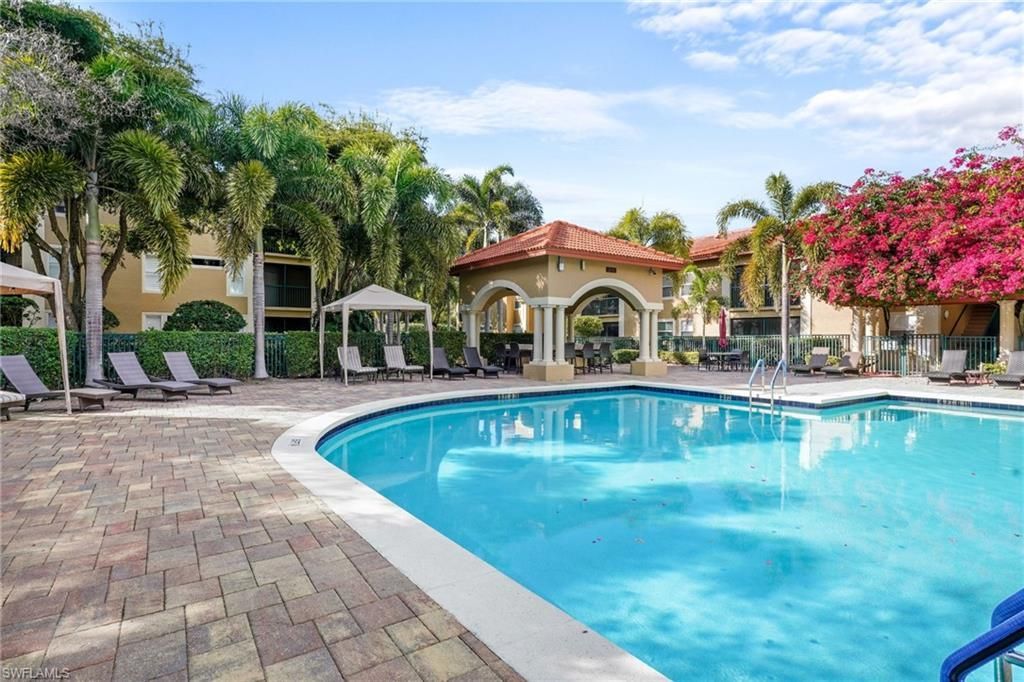 8960 Colonnades Ct E, Unit 921, Bonita Springs, FL 34135 Photo