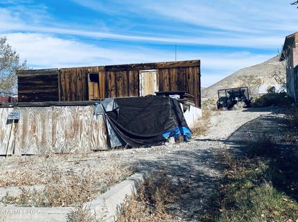 232 N South Street, Tonopah, NV 89049 Photo