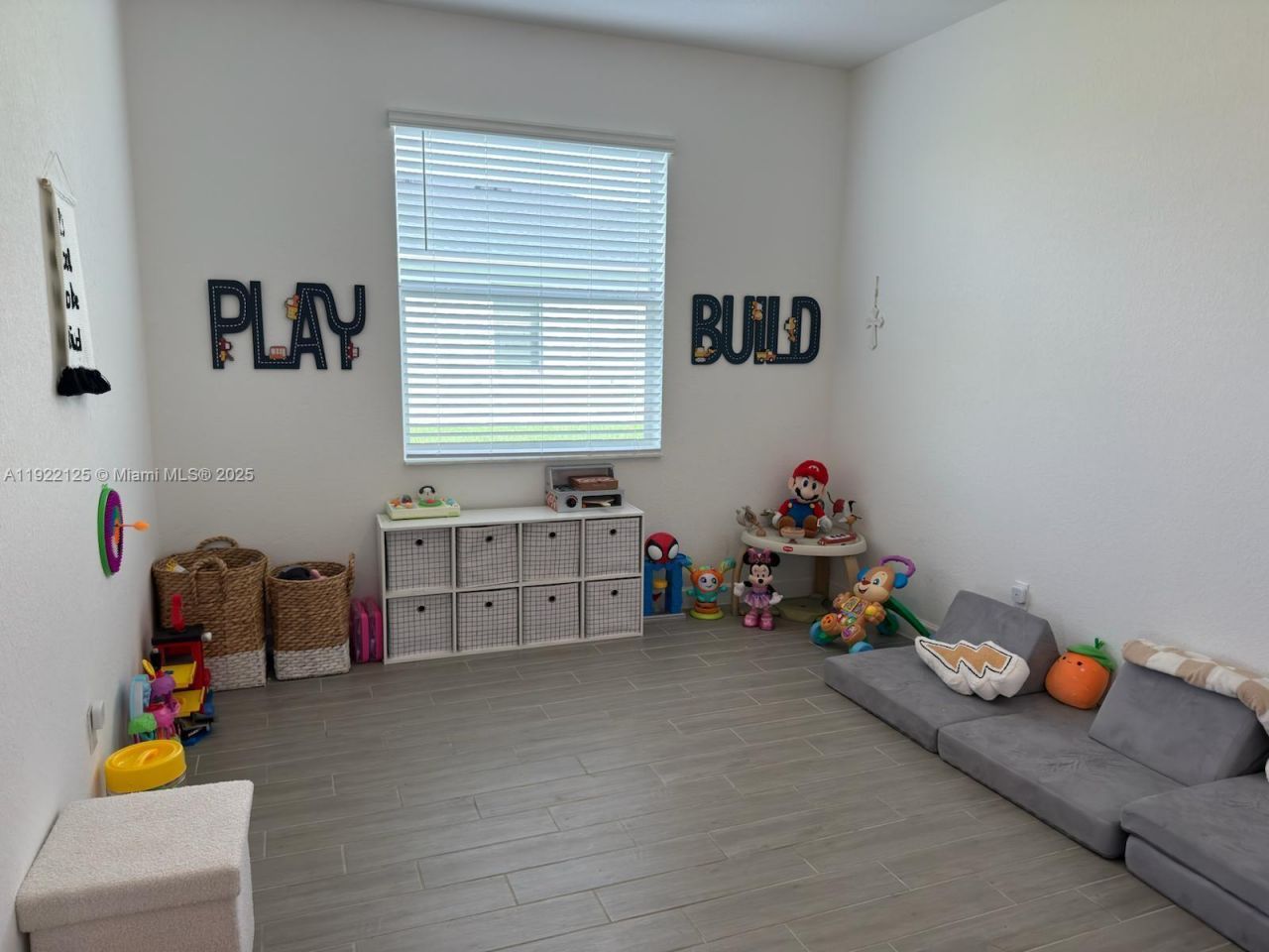 7599 NW Deysbrook Lane, Port Saint Lucie, FL 34987 Photo