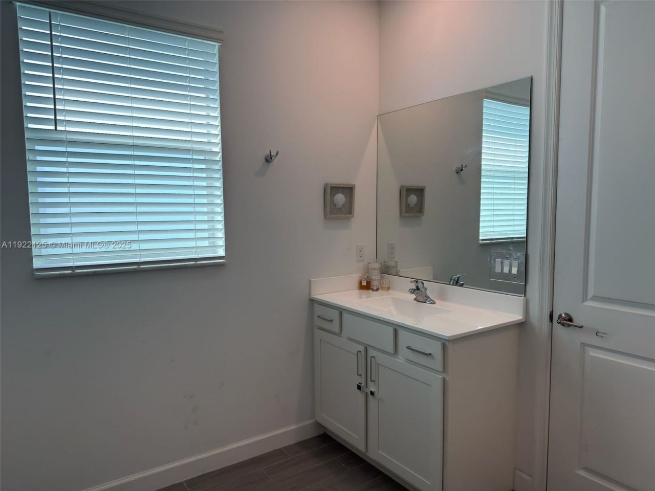 7599 NW Deysbrook Lane, Port Saint Lucie, FL 34987 Photo