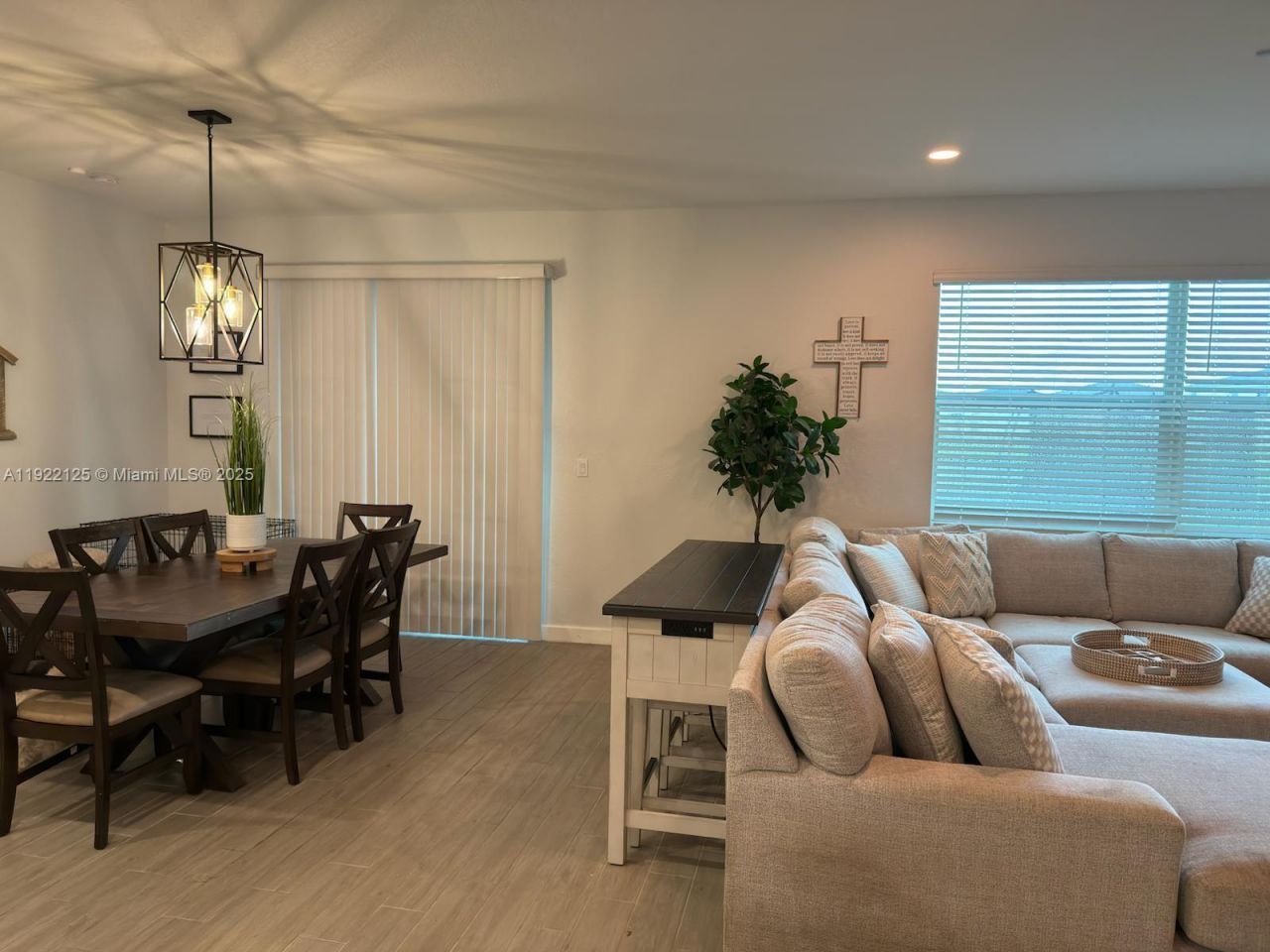 7599 NW Deysbrook Lane, Port Saint Lucie, FL 34987 Photo