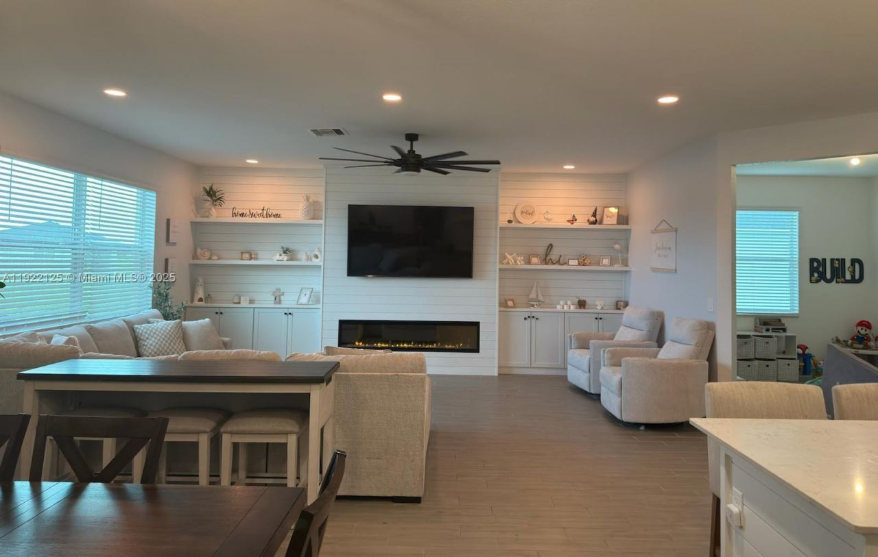 7599 NW Deysbrook Lane, Port Saint Lucie, FL 34987 Photo