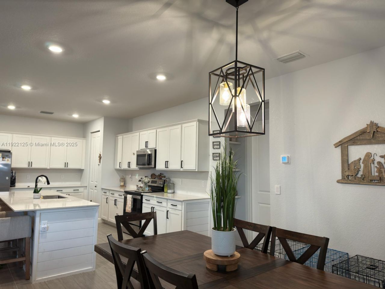 7599 NW Deysbrook Lane, Port Saint Lucie, FL 34987 Photo