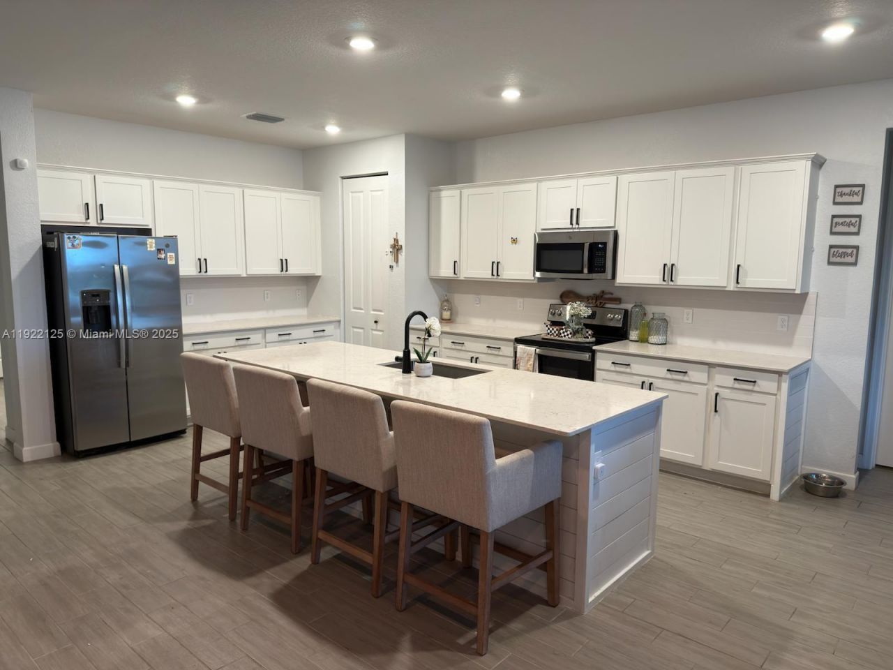 7599 NW Deysbrook Lane, Port Saint Lucie, FL 34987 Photo