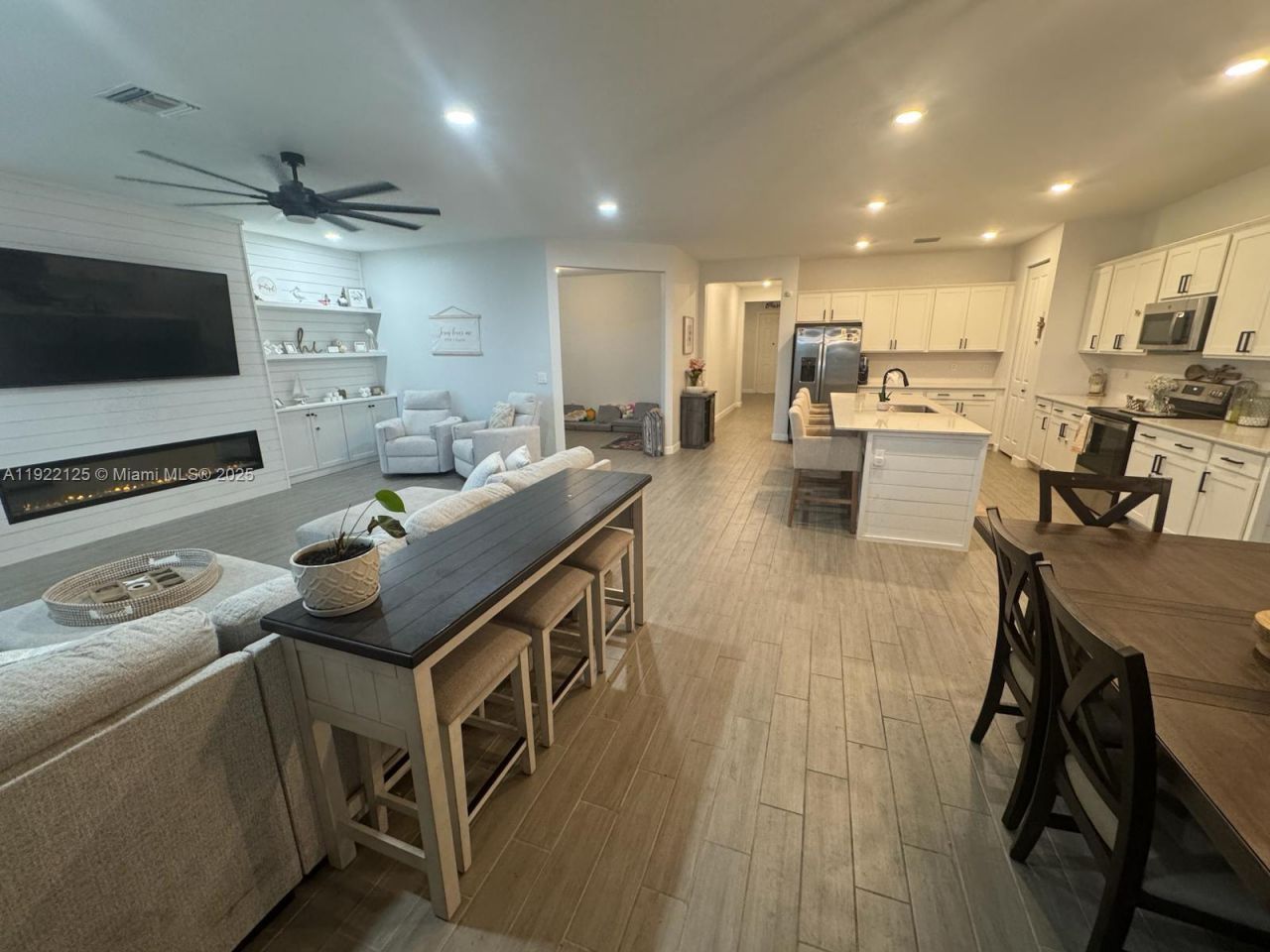 7599 NW Deysbrook Lane, Port Saint Lucie, FL 34987 Photo