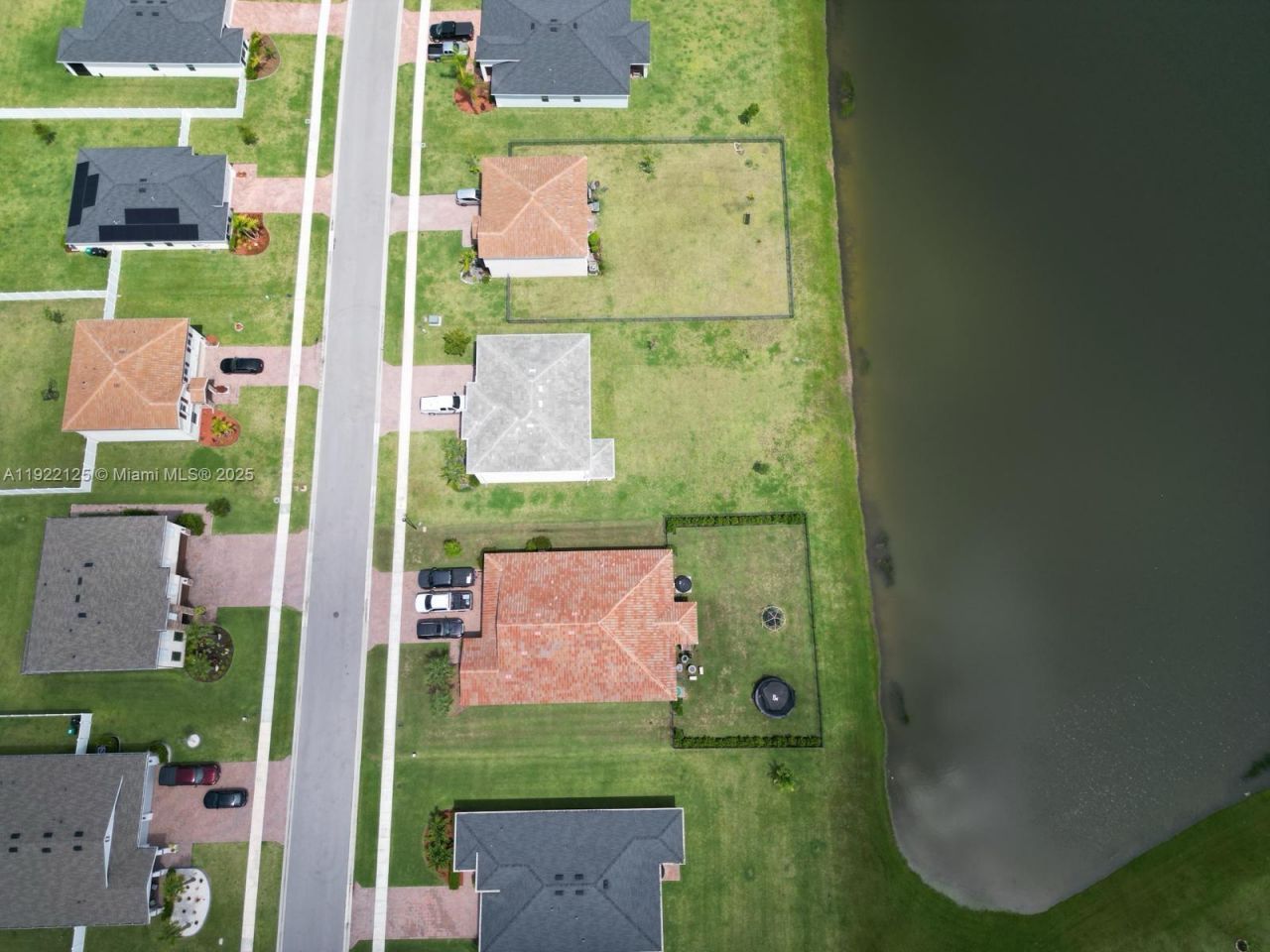 7599 NW Deysbrook Lane, Port Saint Lucie, FL 34987 Photo