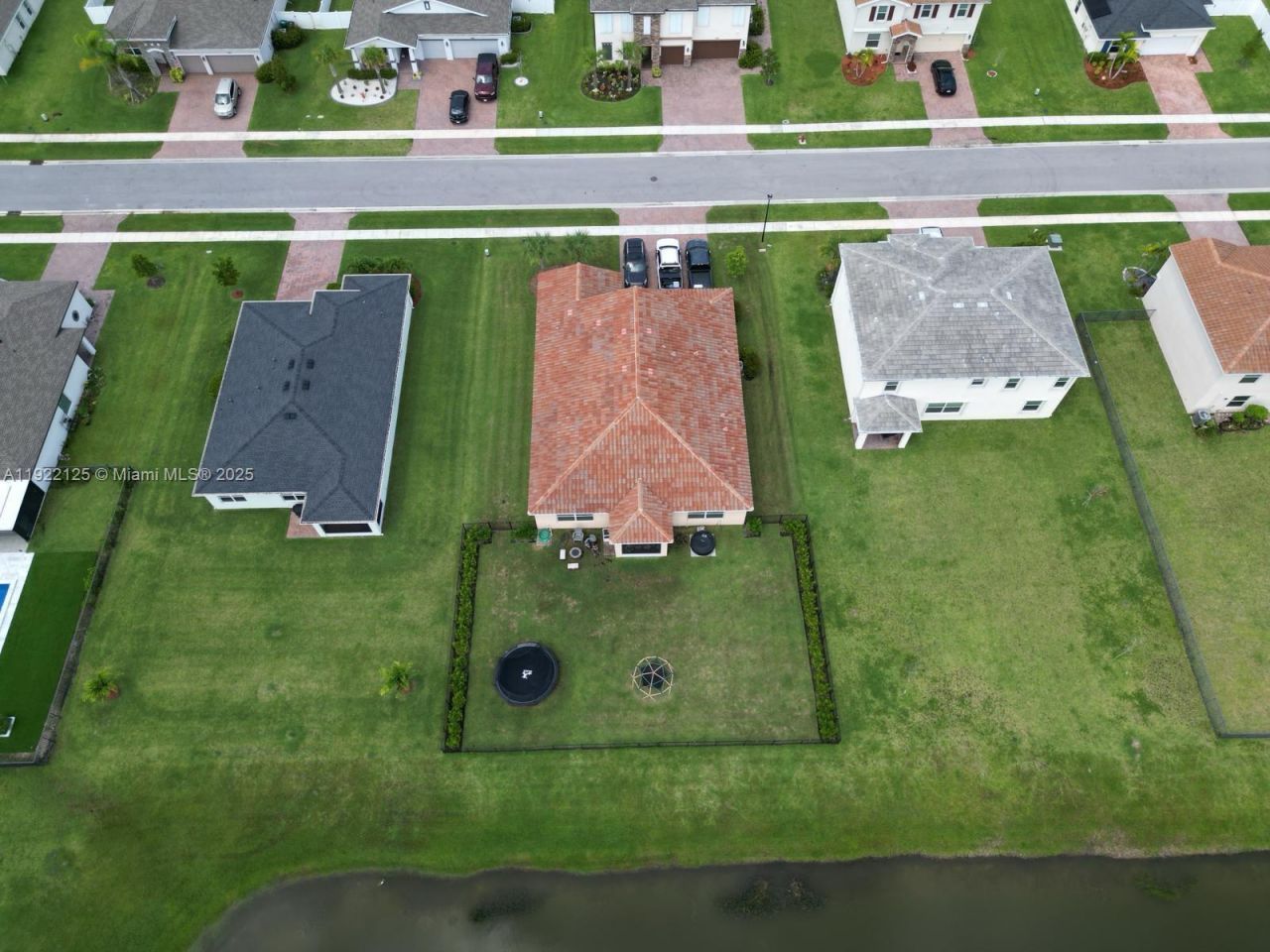 7599 NW Deysbrook Lane, Port Saint Lucie, FL 34987 Photo