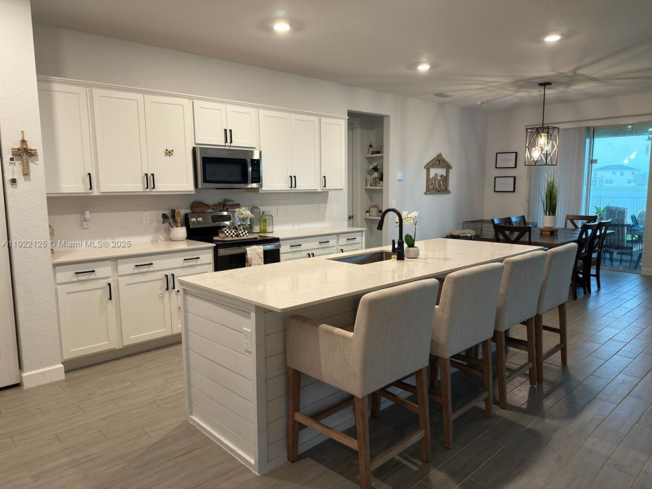 7599 NW Deysbrook Lane, Port Saint Lucie, FL 34987 Photo