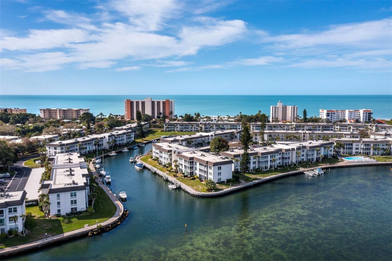 4430 Exeter Drive, Unit 106, Longboat Key, FL 34228 Photo