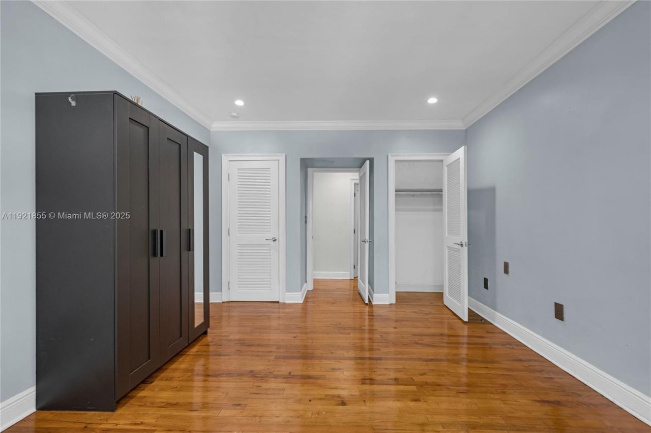 1605 Lenox Ave, Unit 1605-5, Miami Beach, FL 33139 Photo