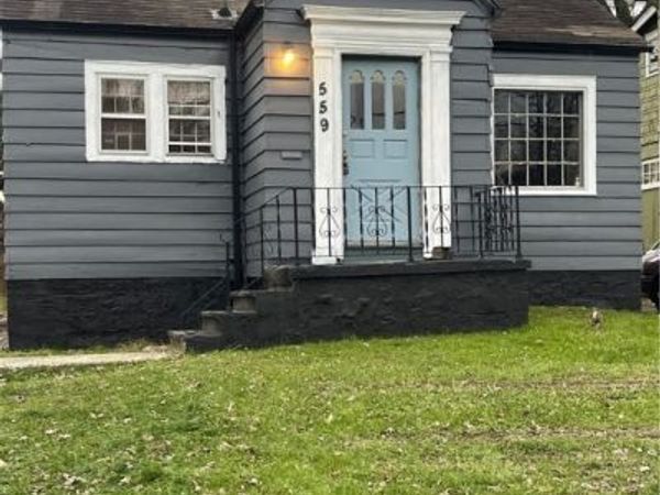 559 E Avondale Avenue, Youngstown, OH 44502