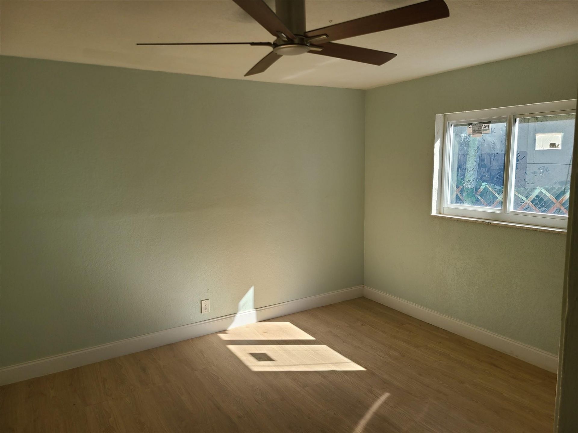 1910 NW 60th Avenue, Sunrise, FL 33313 Photo