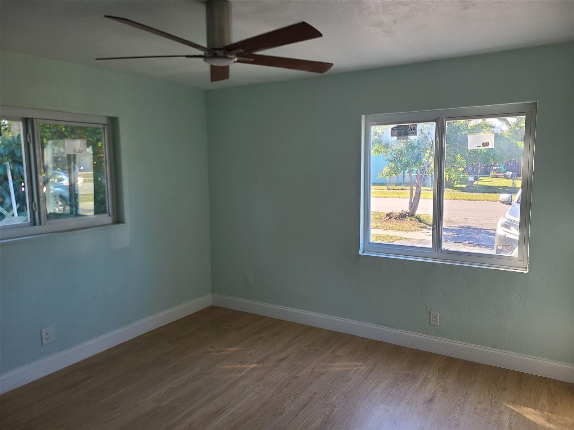 1910 NW 60th Avenue, Sunrise, FL 33313 Photo