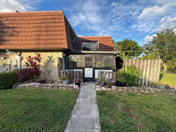 9444 NW 48th Street, Unit 9444, Sunrise, FL 33351
