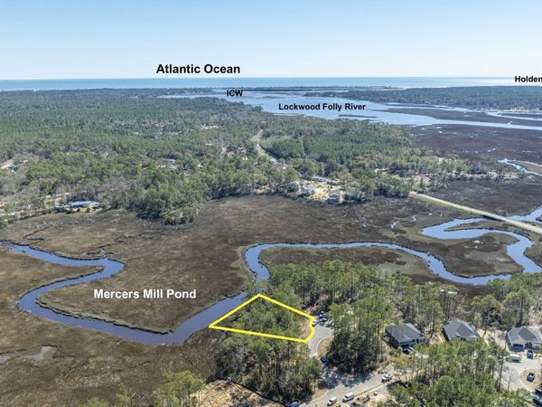 706 Liddell Place SE, Bolivia, NC 28422