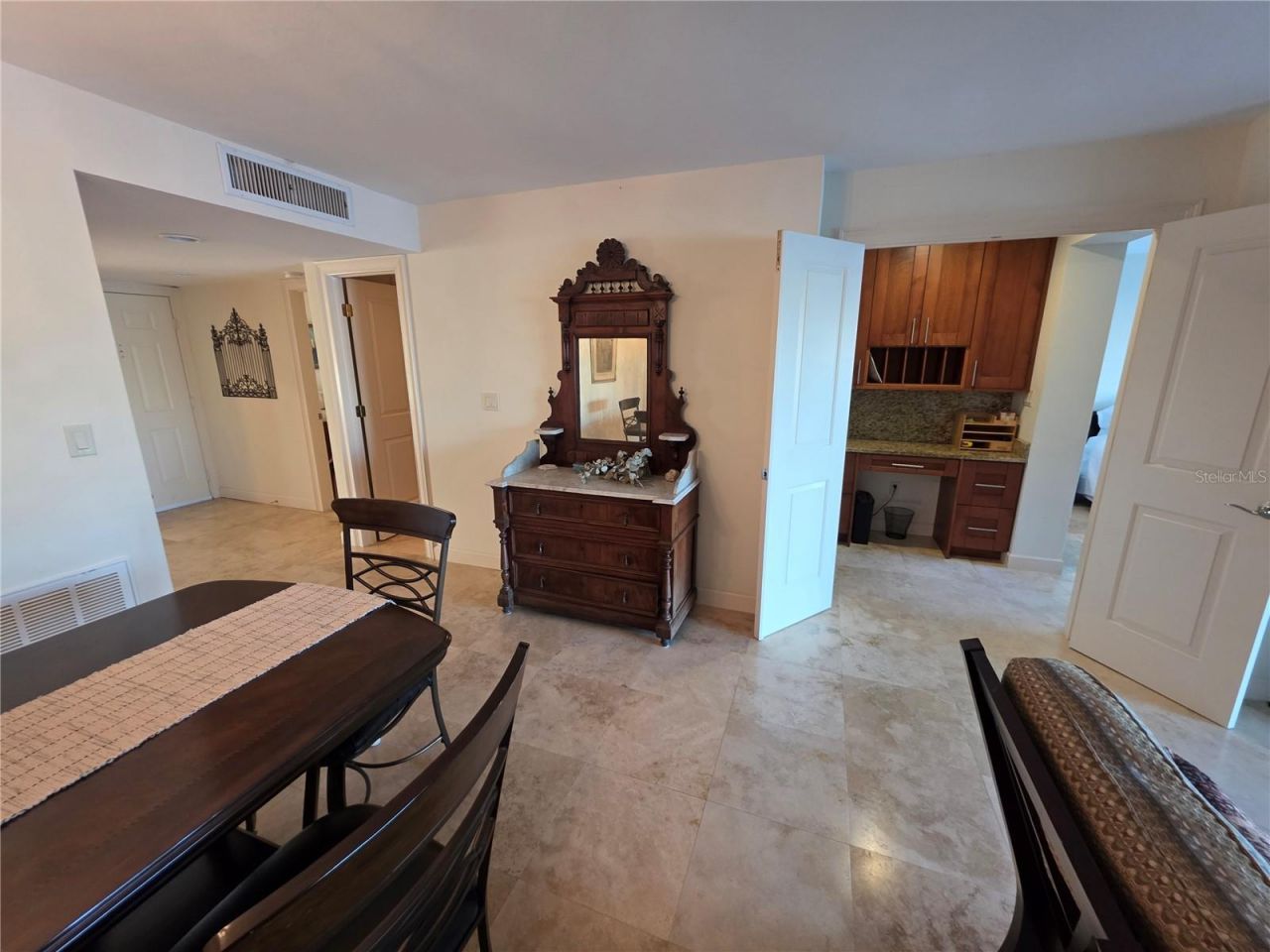 6100 Bahia Del Mar Circle, Unit 101, Saint Petersburg, FL 33715 Photo