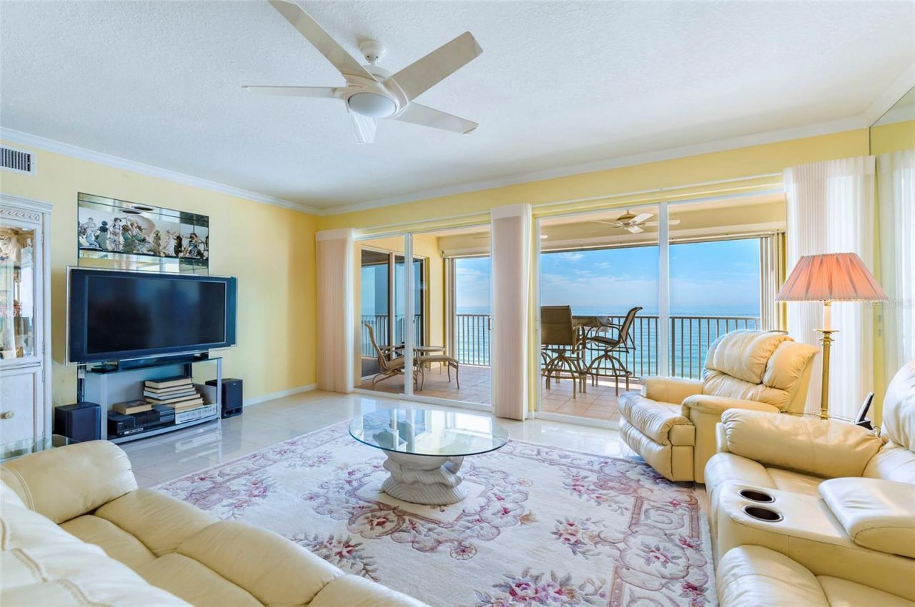 16750 Gulf Boulevard, Unit 414, North Redington Beach, FL 33708 Photo