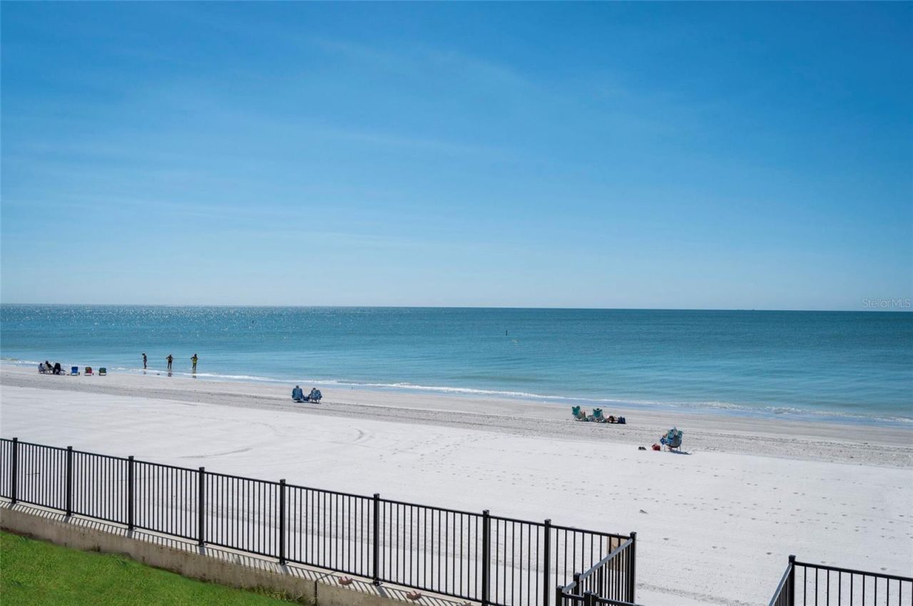 16750 Gulf Boulevard, Unit 414, North Redington Beach, FL 33708 Photo