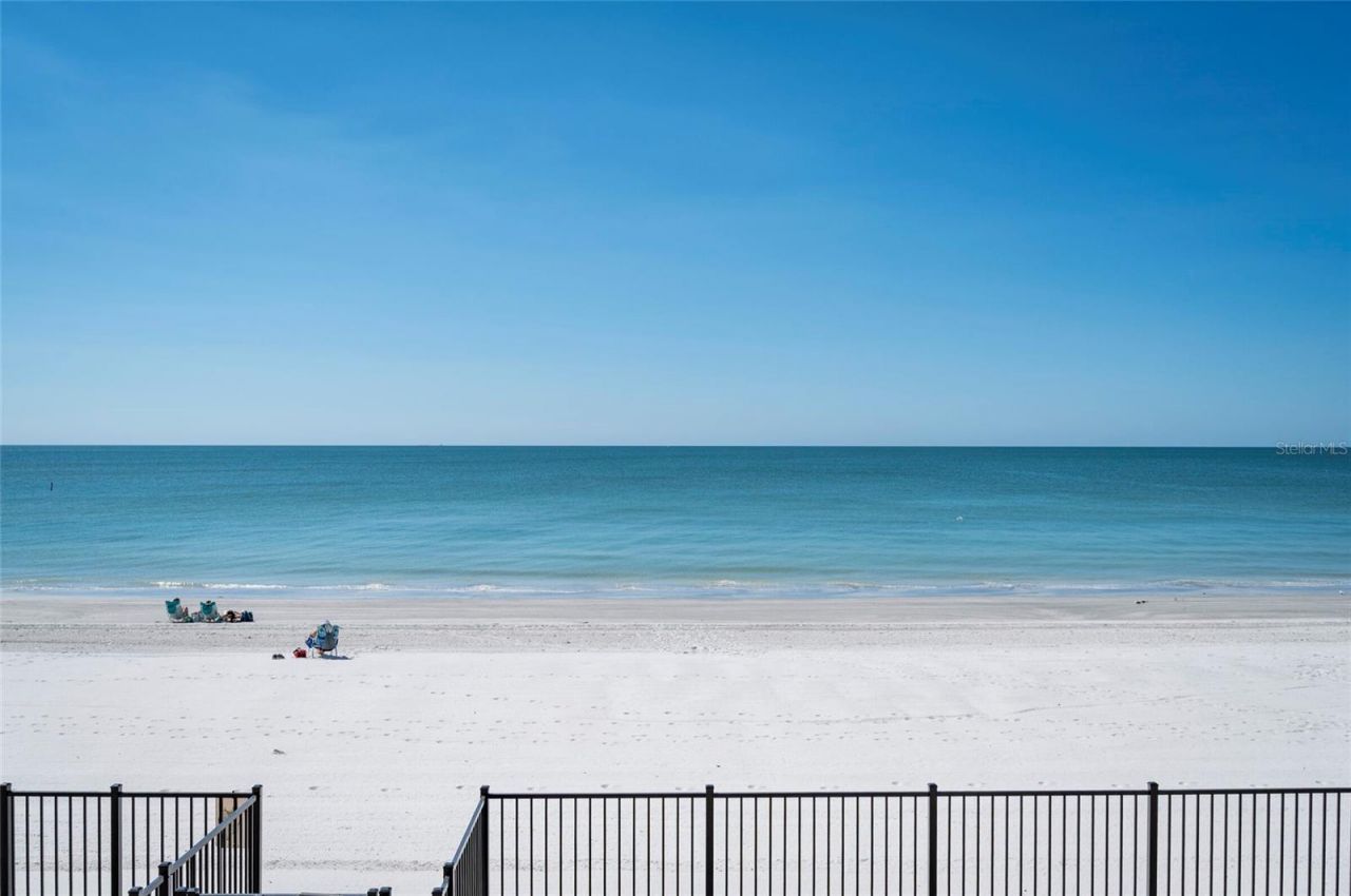 16750 Gulf Boulevard, Unit 414, North Redington Beach, FL 33708 Photo