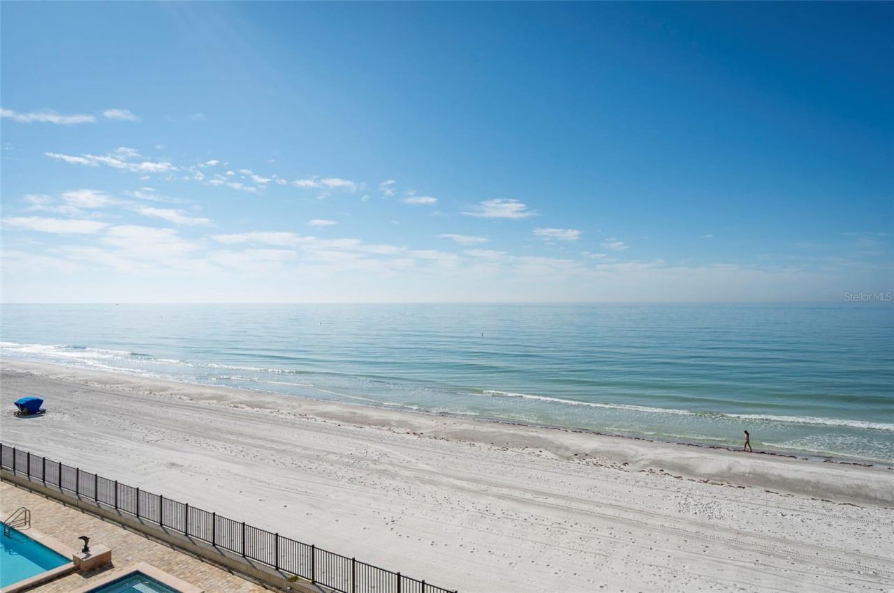 16750 Gulf Boulevard, Unit 414, North Redington Beach, FL 33708 Photo