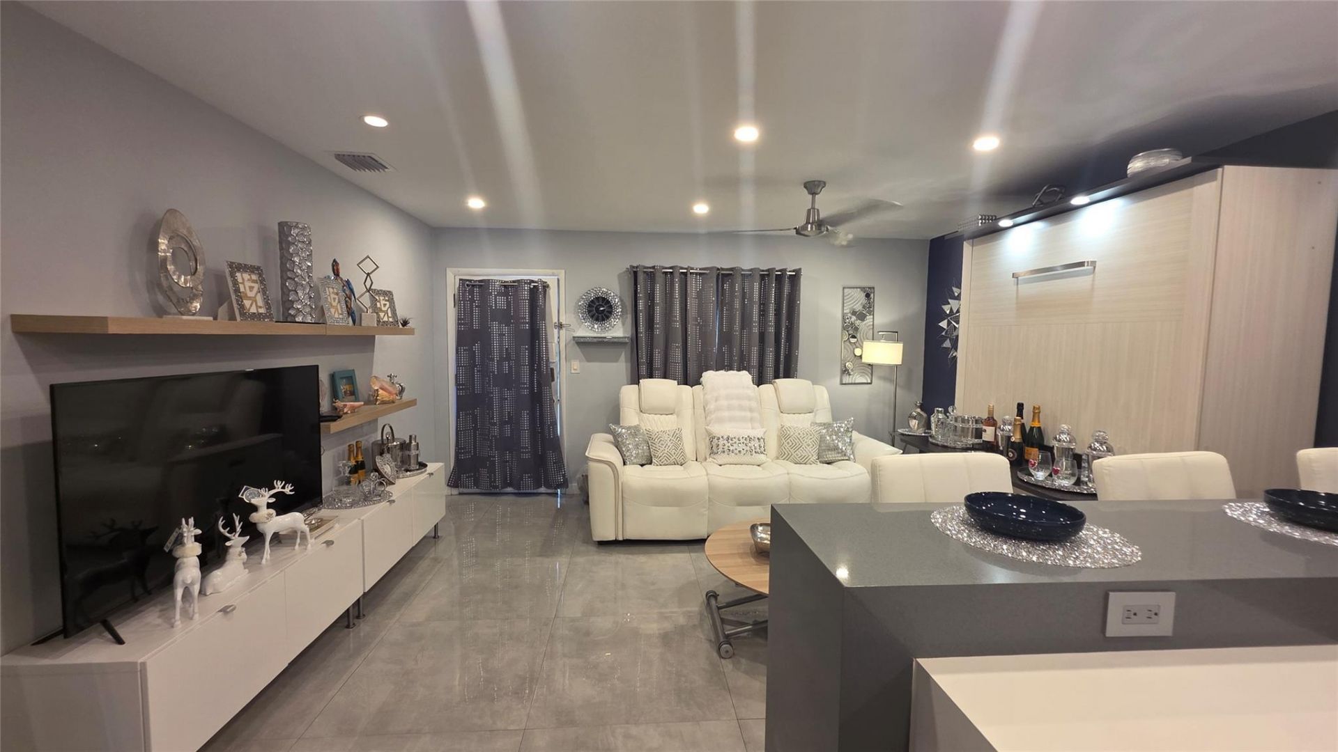 15610 NE 6th Avenue, Unit 36D, Miami, FL 33162 Photo