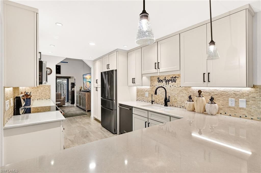 4656 S Landings Dr, Fort Myers, FL 33919 Photo