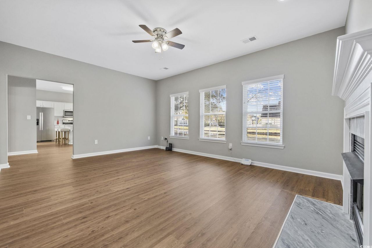 629 Slash Pine Ct. Photo 7