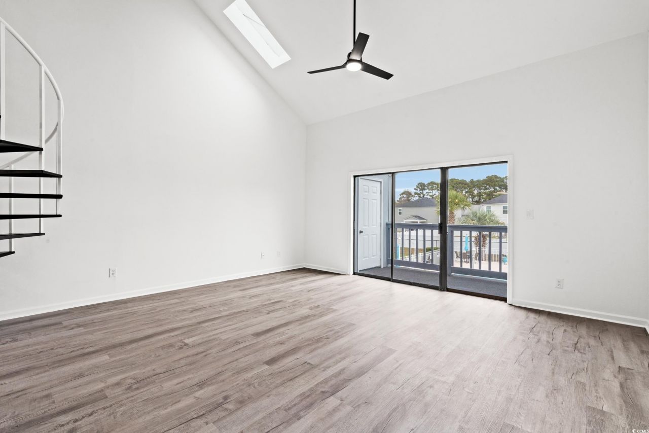 1890 Colony Dr. Photo 13