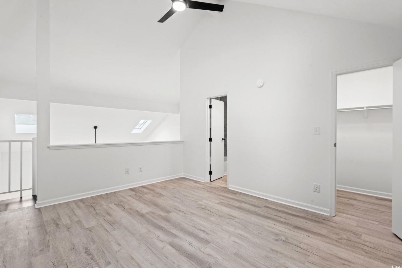 1890 Colony Dr. Photo 17