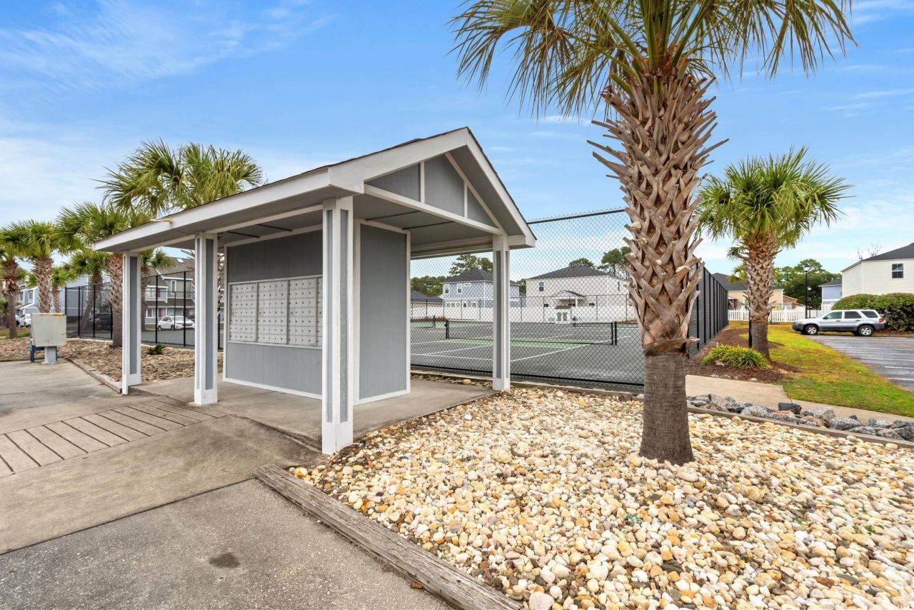 1890 Colony Dr. Photo 38