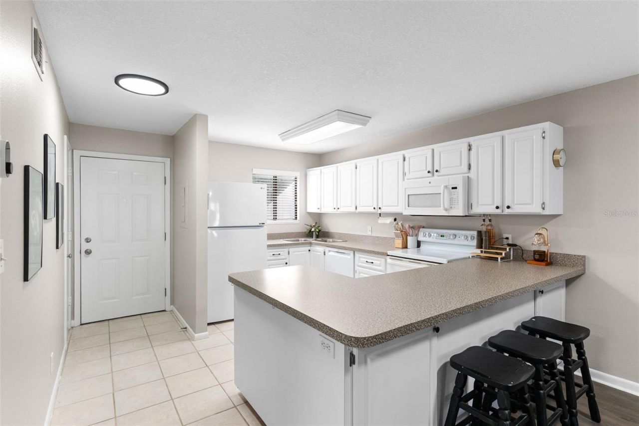 6033 34th Street W, Unit 56, Bradenton, FL 34210 Photo