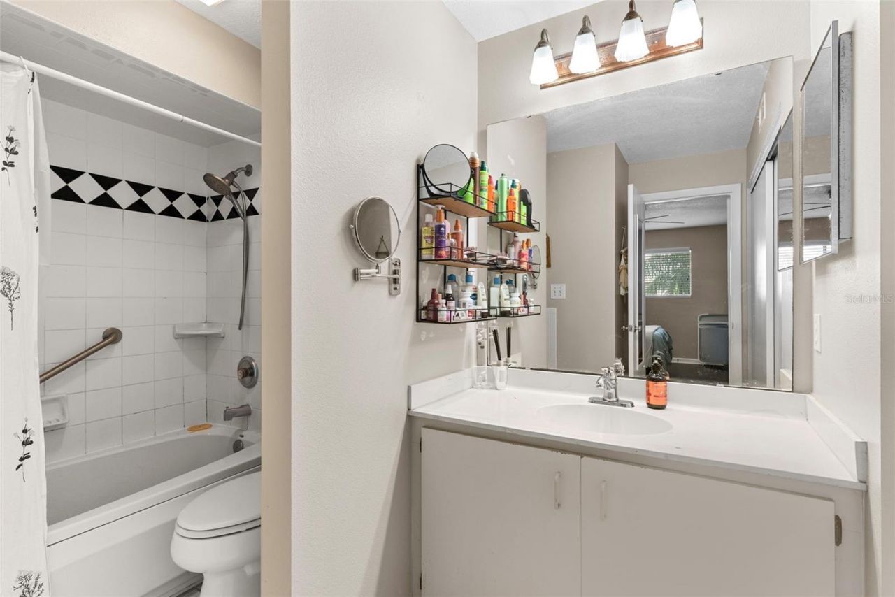 6033 34th Street W, Unit 56, Bradenton, FL 34210 Photo