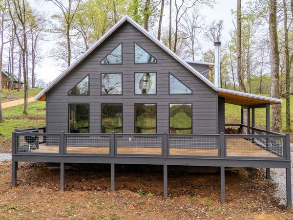 55 Kiki Cove , Clifton, TN 38425