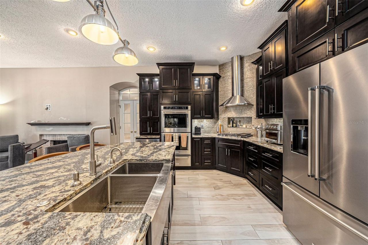 15818 Fairchild Drive, Tampa, FL 33647 Photo