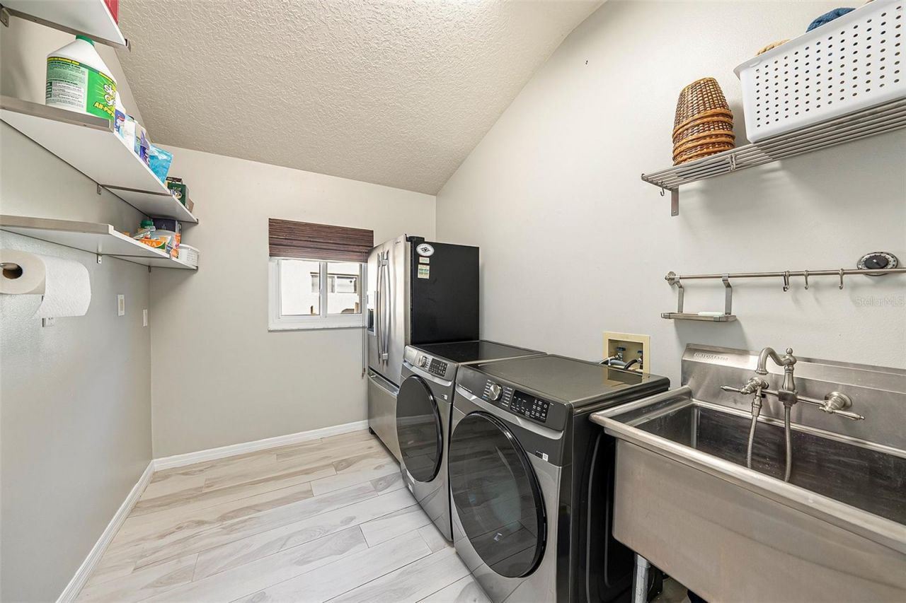 15818 Fairchild Drive, Tampa, FL 33647 Photo