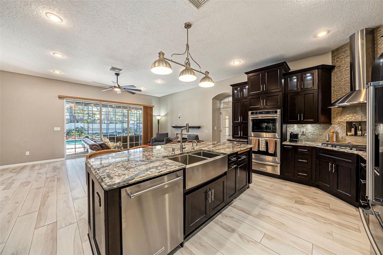 15818 Fairchild Drive, Tampa, FL 33647 Photo