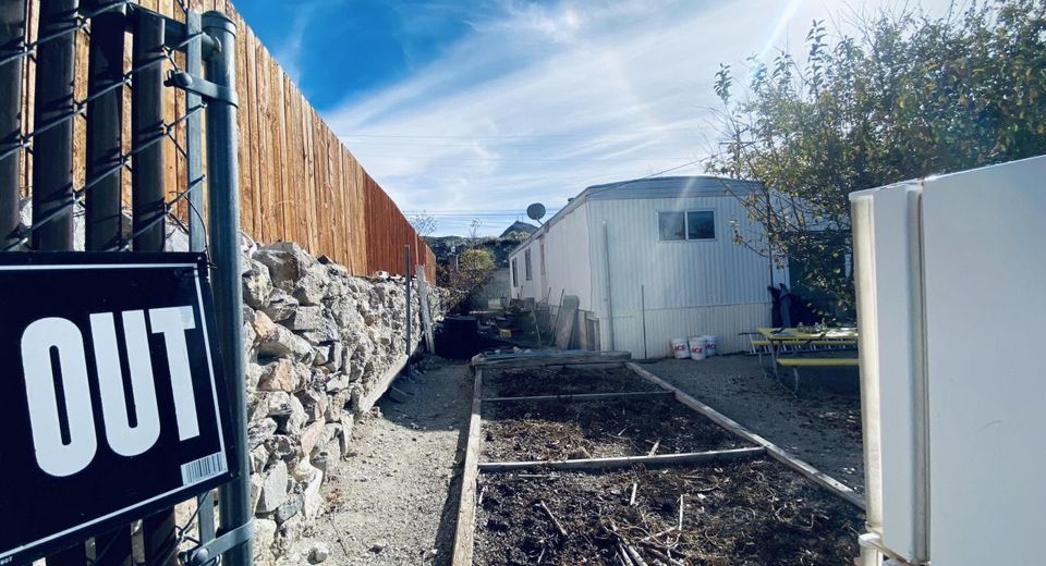 210 N South Street, Tonopah, NV 89049 Photo