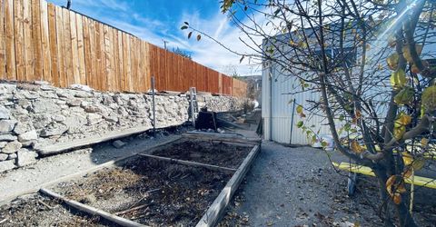 210 N South Street, Tonopah, NV 89049 Photo
