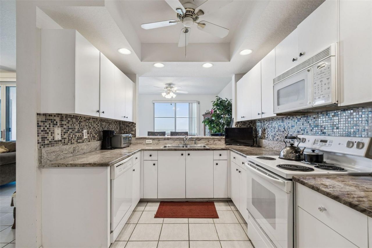 4991 Bacopa Lane S, Unit 502, Saint Petersburg, FL 33715 Photo