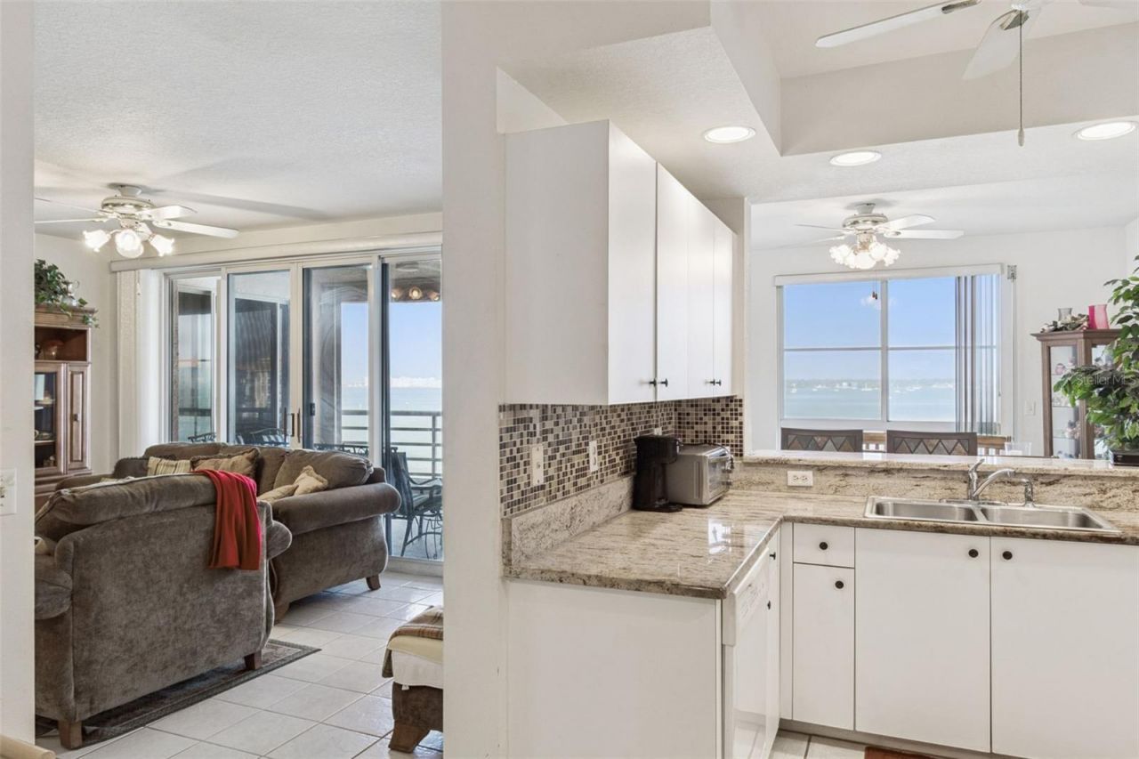 4991 Bacopa Lane S, Unit 502, Saint Petersburg, FL 33715 Photo