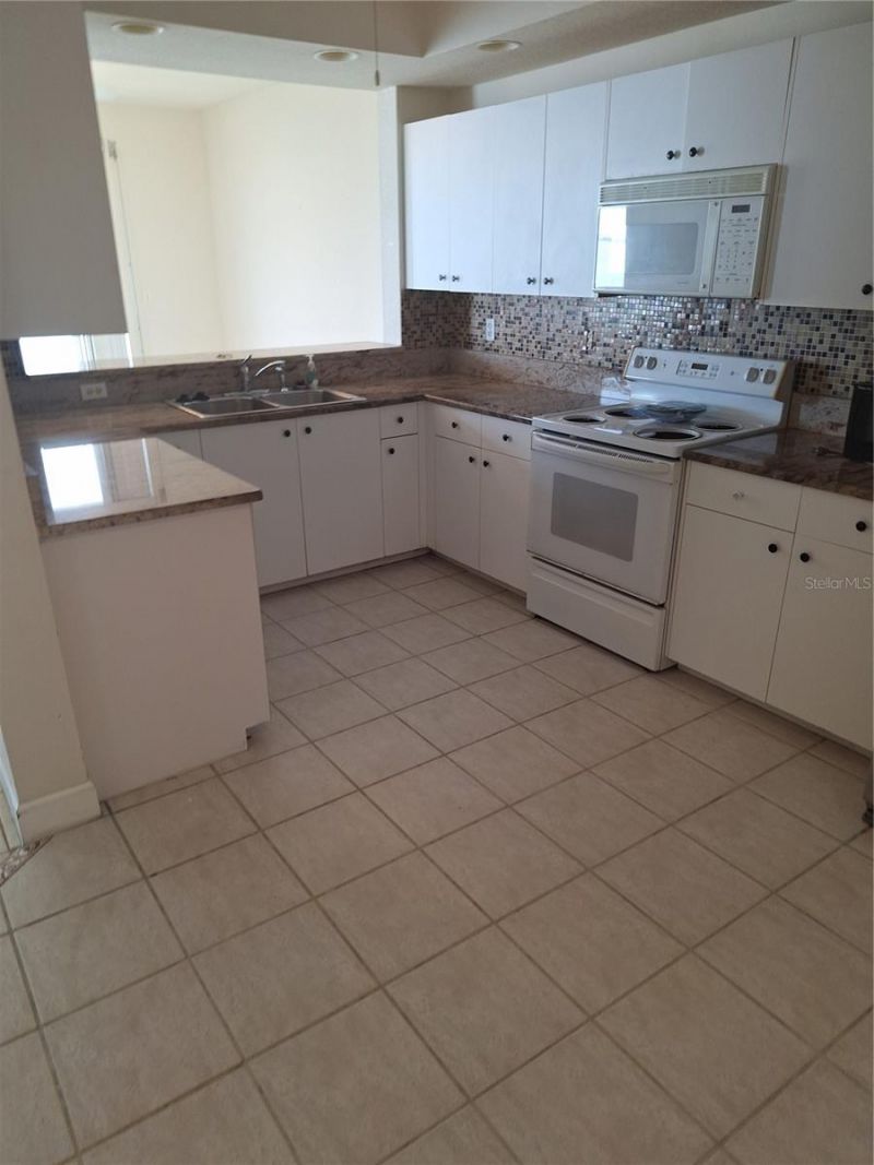 4991 Bacopa Lane S, Unit 502, Saint Petersburg, FL 33715 Photo