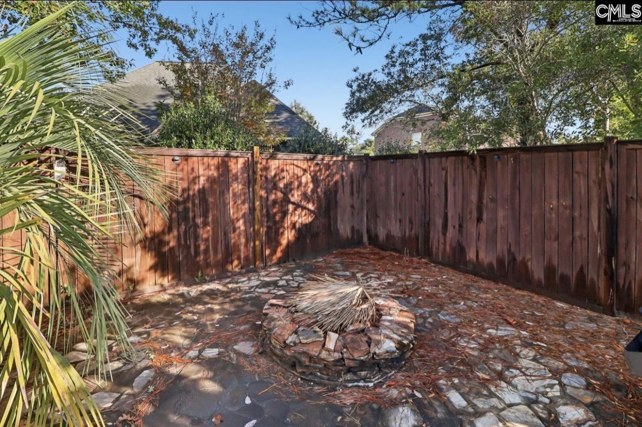 420 Applebrach Court Photo 17