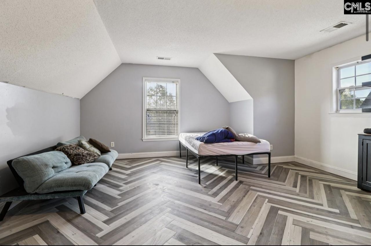 420 Applebrach Court Photo 24