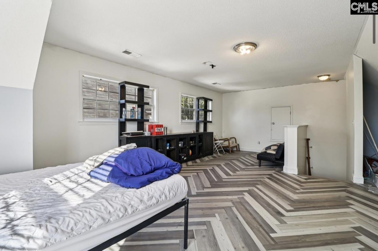 420 Applebrach Court Photo 25